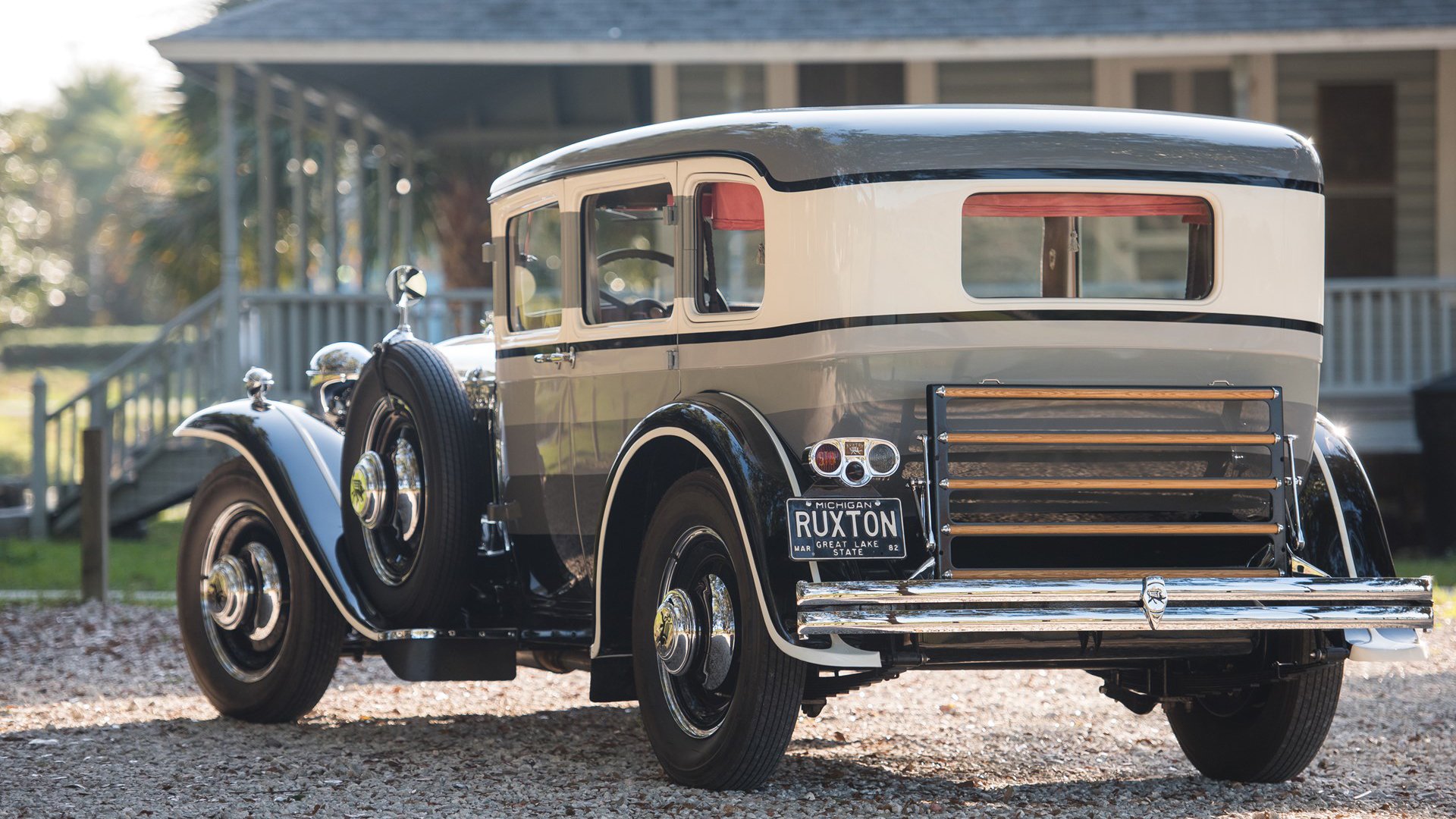 “华金·托比利亚的全能防守与进攻威胁，成就阿根廷美洲狮队的进攻防守平衡”