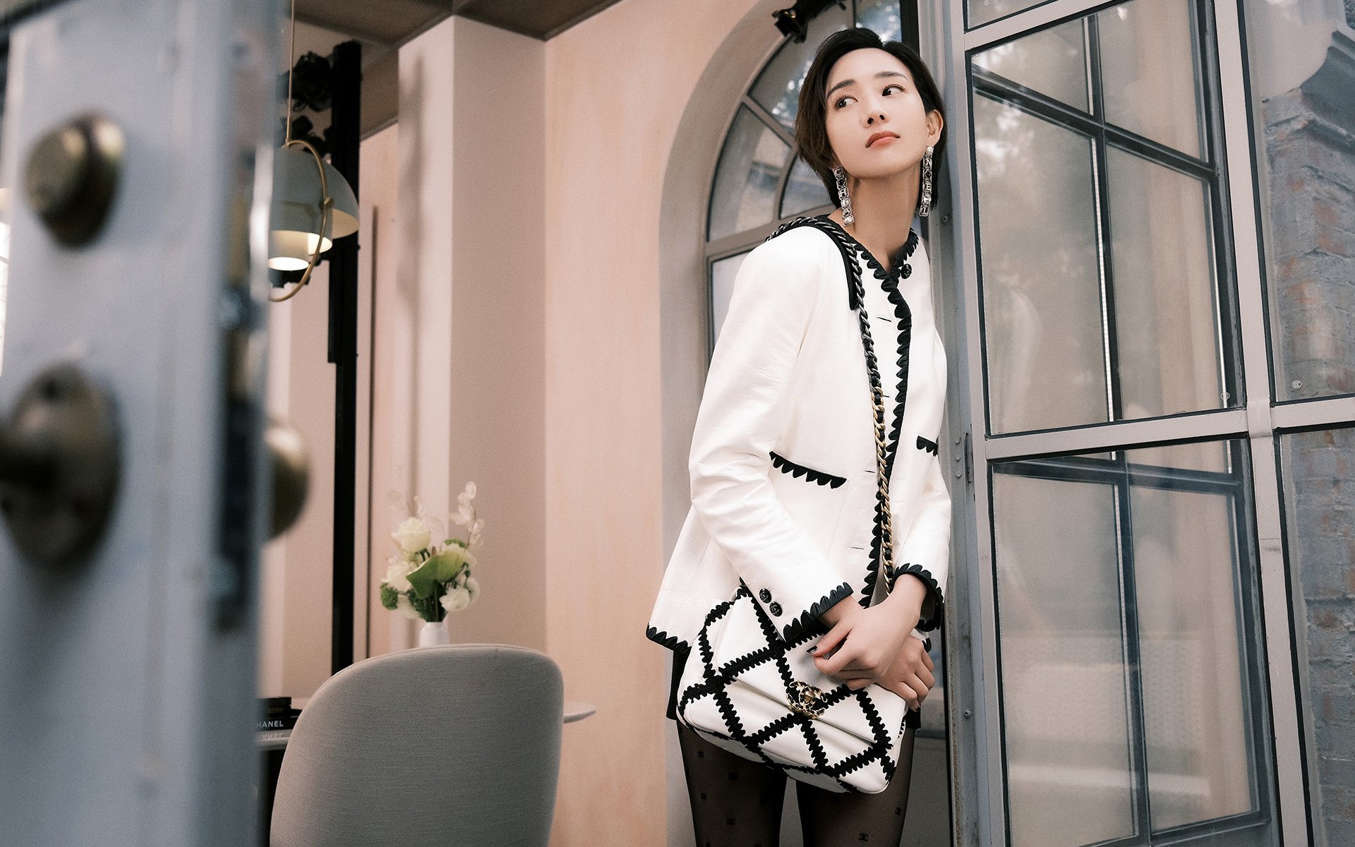 希腊男篮在欧洲锦标赛中再次夺得冠军，传统强队荣耀不减，希腊男篮落选赛名单