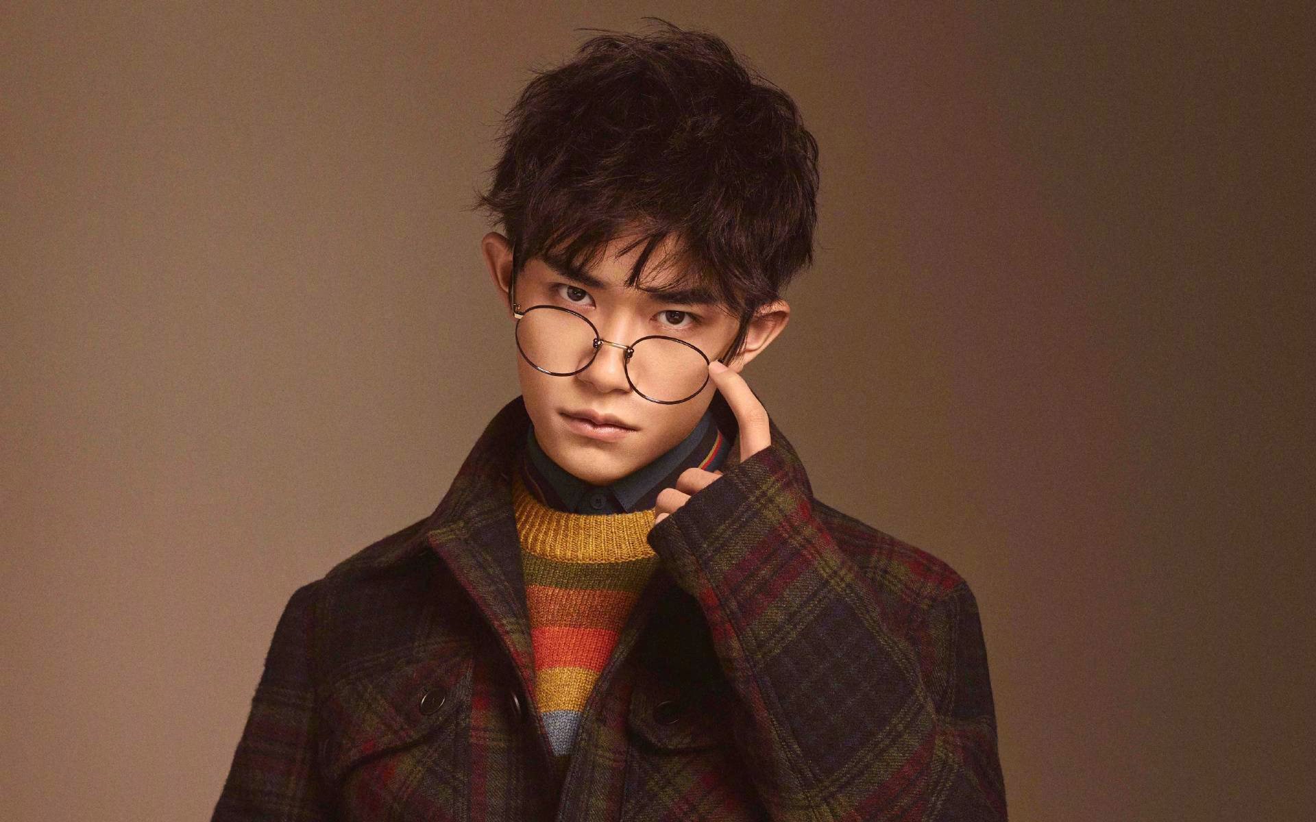 开云体育app官网-西甲逆境突围：坚韧不拔创造奇迹！，西甲最大逆转夺冠