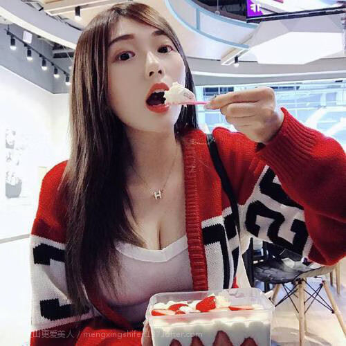 赛场高光瞬间引发热议，王者荣耀比赛高光时刻