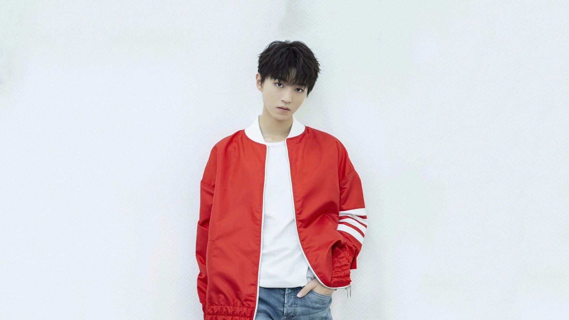 赛场高光瞬间引发热议，王者荣耀比赛高光时刻